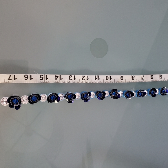 Necklace - Picture 7 of 8